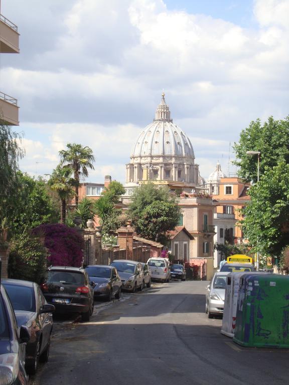 Vatican Stemar House Rome Bilik gambar